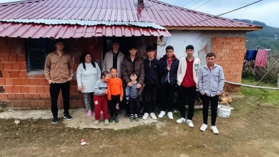 Ordu'da meslek lisesi öğrencilerinden örnek davranış: İhtiyaç sahibi ailelerin elektrik tesisatları yenilendi