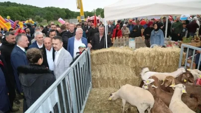 10. Çiftçi Şenliği coşkuyla kutlandı: Vali ve belediye başkanları katıldı