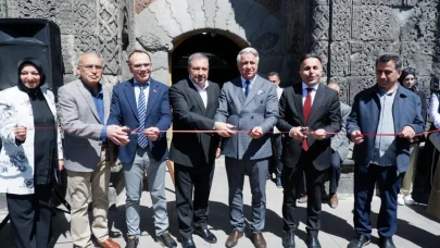 Erzurum'da Geleneksel Türk El Sanatları Karma Sergisi açıldı: Nadir eserler göz kamaştırıyor