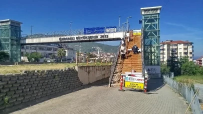 Kocaeli'de yaya üst geçitleri için kapsamlı modernizasyon çalışmaları başladı