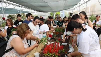 Özel eğitim öğrencilerinden Anneler Günü'ne özel anlamlı etkinlik