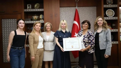 Akdeniz Üniversitesi Hemşirelik Fakültesi, 5 yıl süreyle yeniden akredite edildi! Eğitimde kaliteye verilen önem artıyor