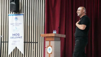 Battalgazi Belediyesi'nden öğrencilere sınav motivasyonu: Bora Eker ile güç senin içinde söyleşisi