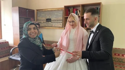 Estonya'dan Erzincan'a gelen Janelika, Müslümanlık yolunu seçti
