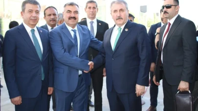 Mustafa Destici, Diyarbakır'da kanaat önderiyle buluştu: Ekonomik potansiyel vurgusu yapıldı