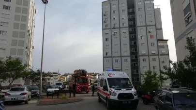 Manavgat'ta intihar girişimi: Kadın, polis tarafından kurtarıldı