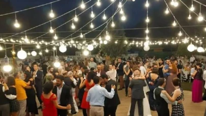 Yenidoğan ve Serdar Mahalleleri'nde sokak düğünleri, huzuru kaçırdı: Yasaklama talebi