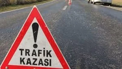 D140 karayolunda korkutan kaza: 4 yaralı hastaneye kaldırıldı