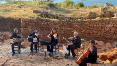 Marmaris'te Kedreai Antik Kenti'nde klasik müzik konseriyle tarih ve sanat buluştu