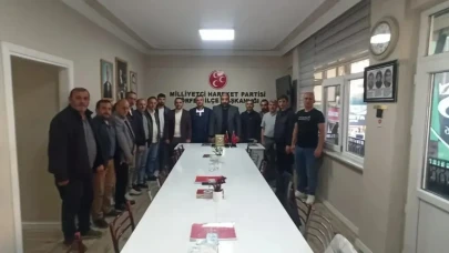 MHP Körfez İlçe Başkanı Bekiroğlu ve Amasyalılar Derneği Başkanı Ödübek, sosyal sorumluluk projeleri için bir araya geldi