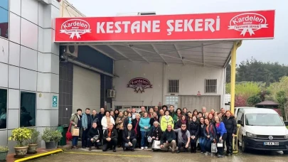 AÜTF 87'liler Bursa'da buluştu: Dört bir yandan gelen hekimler, Bursa'nın tarihi ve doğal güzelliklerini keşfetti