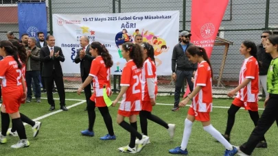 Anadolu Yıldızlar Ligi coşku dolu başladı: Genç Yetenekler kıyasıya mücadele edecek