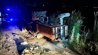 Manisa'da feci traktör kazası: Sürücü yaşamını yitirdi, eşi yaralandı