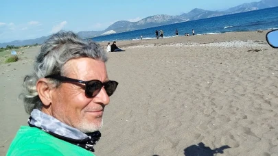 Son yolculuğuna uğurlandı: İzmit'in sevilen siması Rüştü Berber kalp krizinden vefat etti