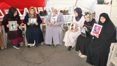 Evlat Nöbeti: Anneler, dağa kaçırılan çocuklarına dön çağrısında bulunuyor
