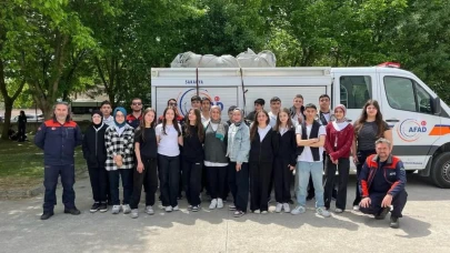Öğrencilere afet bilinci aşılandı: Tahliye tatbikatı ve çadır kurma eğitimi