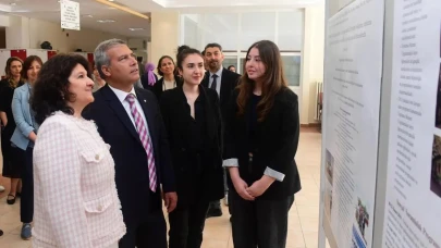 Anadolu Üniversitesi'nde Eczacılık sergisi: Öğrencilerin gönüllü çalışmalarıyla topluma katkı