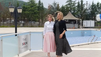 The Sign Otel'de sektör buluşması kokteyl ile başladı