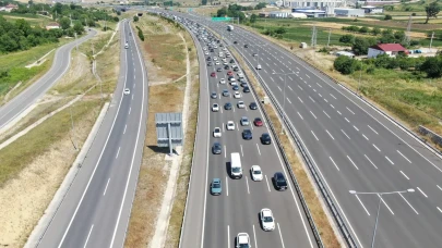 Kurban Bayramı dönüşü Kocaeli trafiği kilitledi
