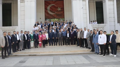 Körfez Belediyesi kent bayramlaşması yoğun katılımla gerçekleşti