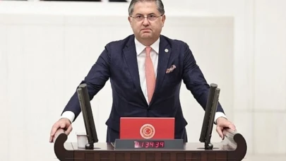 Yıldızlı İmamoğlu'nun diplomasına tepki gösterdi