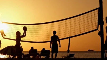Derince plaj voleybolu turnuvası kayıtları başladı