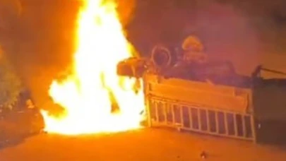 Kocaeli'de freni boşalan kamyonet dereye düştü
