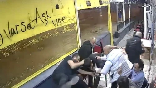 İzmit'te çay ocağında silahlı saldırgan yakalandı