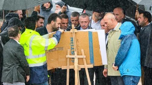 Kocaeli Başkanı sağanakta projeleri inceledi