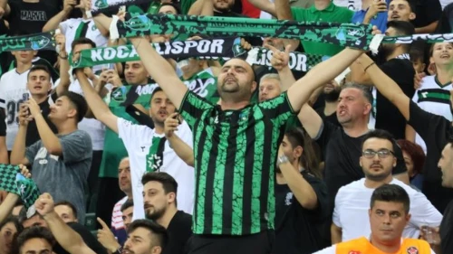 Kocaelispor kombinelilere bilet satışı önerdi