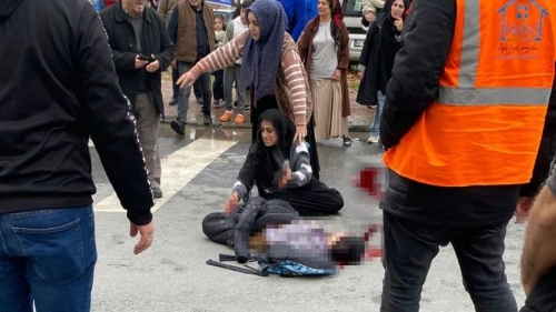 "Kocaeli'de servis minibüsü çocuğa çarptı hayatını kaybetti"