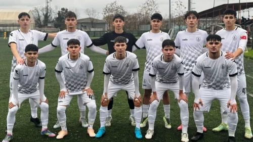 Körfez Gençlerbirliği futbol takımları başarıyor