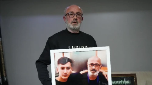 Kocaeli’de genç 14 bıçakla öldürüldü