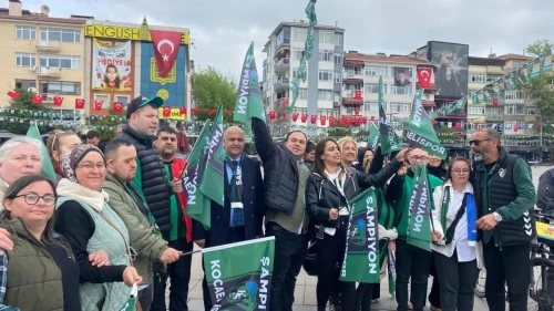 Kocaelispor, 59. yılını coşkuyla kutladı: Şampiyonluk sevinci taraftarlara böyle yansıdı