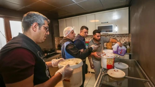 Van'da kafe denetimleri! Zabıta ekipleri gıda mühendisleri eşliğinde hijyen kontrolü yaptı