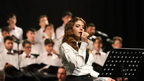 Erzurum'da genç yeteneklerden muhteşem Türk halk müziği konseri