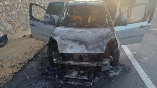 Bilecik'te seyir halindeki araç alev alev yandı! Sürücü kurtuldu, maddi hasar büyüdü