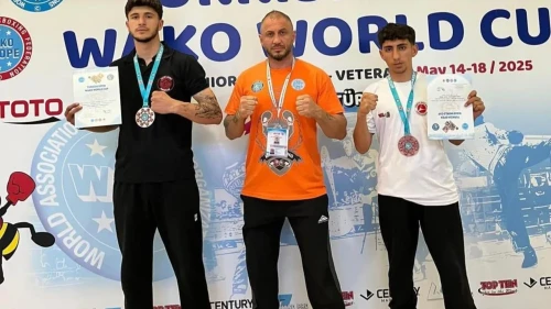 Uluslararası kick boks dünya kupası’nda Erzincanlı sporculardan derece