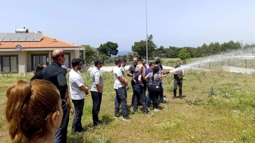 Kuşadası'nda orman yangınlarına karşı önemli eğitim: AKUT'a yeni tedbirler