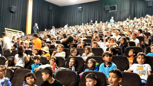 Kahramanmaraş'ta 1500 öğrenci sinemaya kavuştu! 'Akıllı Tavşan Momo' filmiyle ne kazandılar?
