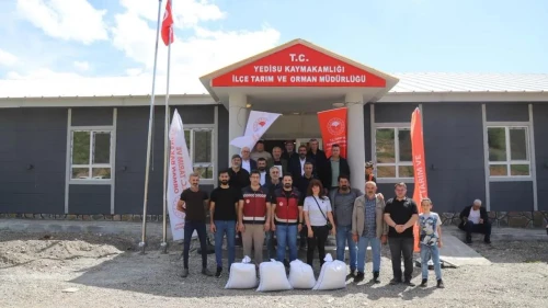 Bingöl'den üreticilere büyük müjde: Yüzde 75 hibeli 8 ton kuru fasulye tohumu dağıtıldı