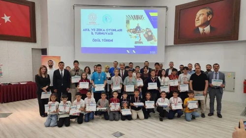 Kütahya'daki Akıl ve Zeka Oyunları Turnuvası sona erdi! Dereceye giren isimler belli oldu