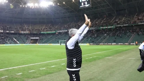 Kocaelispor'un şampiyon teknik direktörü İsmet Taşdemir'den veda mesajı