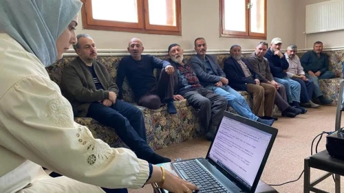 Bayburtlu çiftçiler bilgilendirildi: Basınçlı sulama ve tarsim hakkında