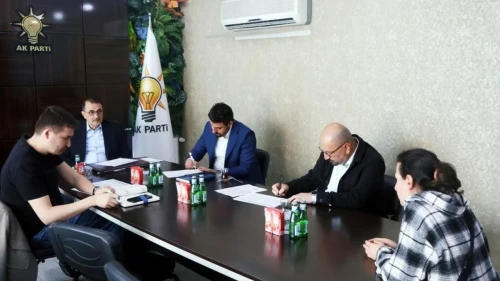 AK Parti Eskişehir'de Halk Günü buluşmalarıyla vatandaşla buluşuyor