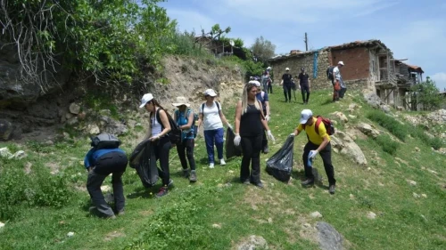 Denizli'de doğa yürüyüşüyle köyden kente göç önlenmeye çalışılıyor