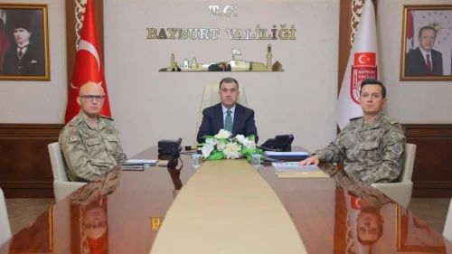 Bayburt'taki güvenlik önlemleri artıyor: Vali Eldivan Bakan Yerlikaya'ya bilgi sundu