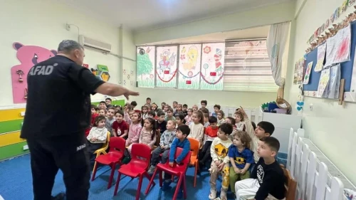 Miniklere afet bilinci: Aydın'da gündüz bakımevi öğrencilerine yangın ve deprem eğitimi verildi