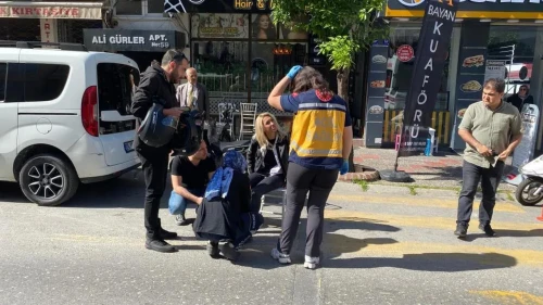 Aydın'da motosiklet ile otomobil çarpıştı: Bir kadın hastaneye kaldırıldı