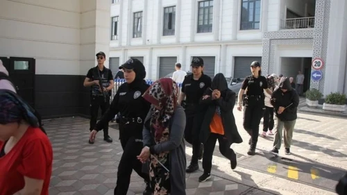 Kocaeli'de sahte araç kiralama dolandırıcılığına büyük operasyon: 101 gözaltı